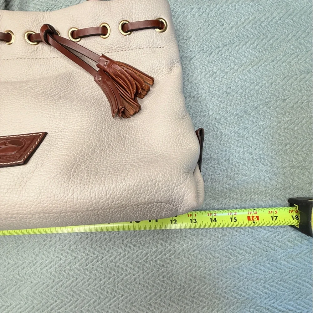 Dooney & Burke Wakefield Tassel Tote leather in bone, gold tone hardware - Picture 15 of 16